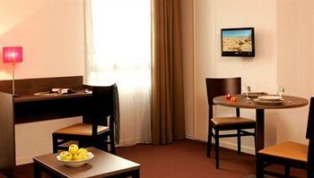 Aparthotel Adagio Access Saint Charles 3*
