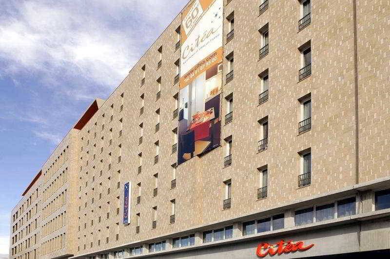 Aparthotel Adagio Access Saint Charles Marseille