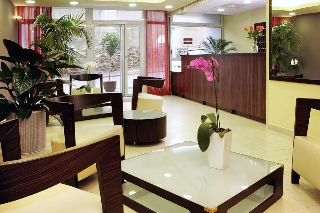 Adagio Access Saint Charles 3* Marseille