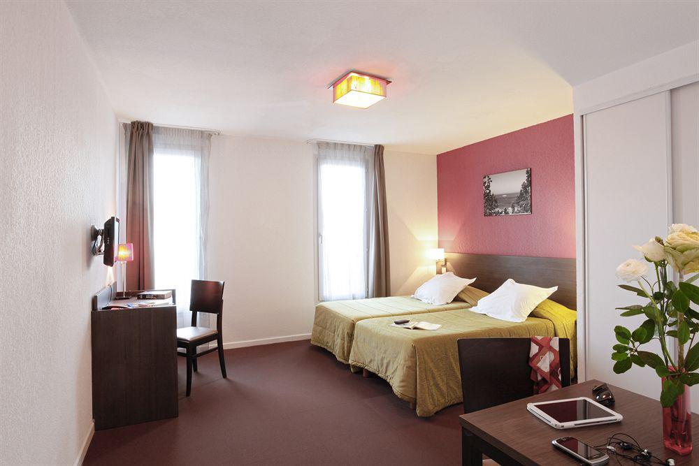 Adagio Access Saint Charles Aparthotel 3*